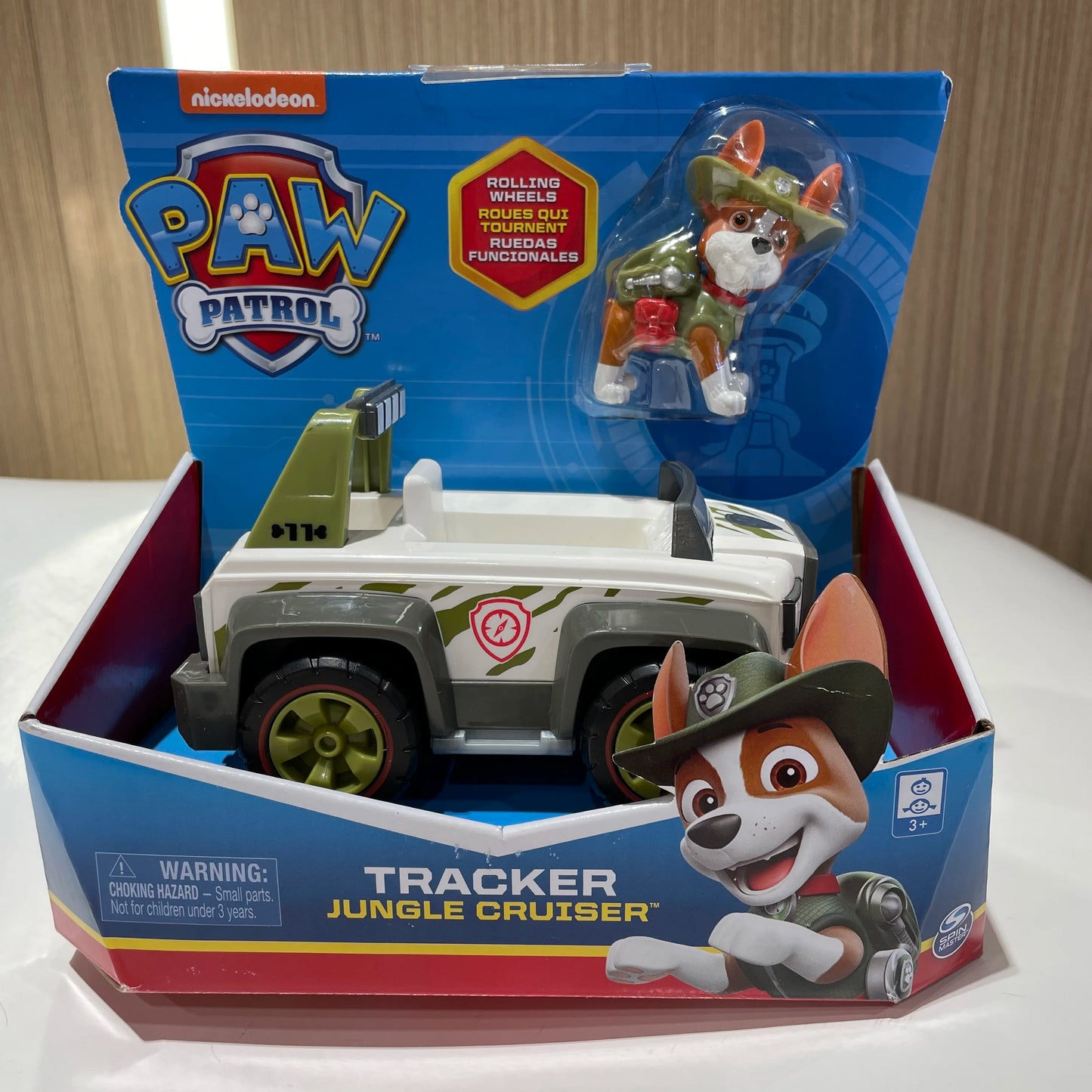 Paw Patrol Vehicle with Collectible Figure Set